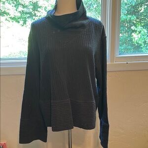 Lululemon Black Retreat Yourself Pullover